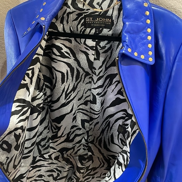 ST.JOHN Coat - Picture 11 of 16